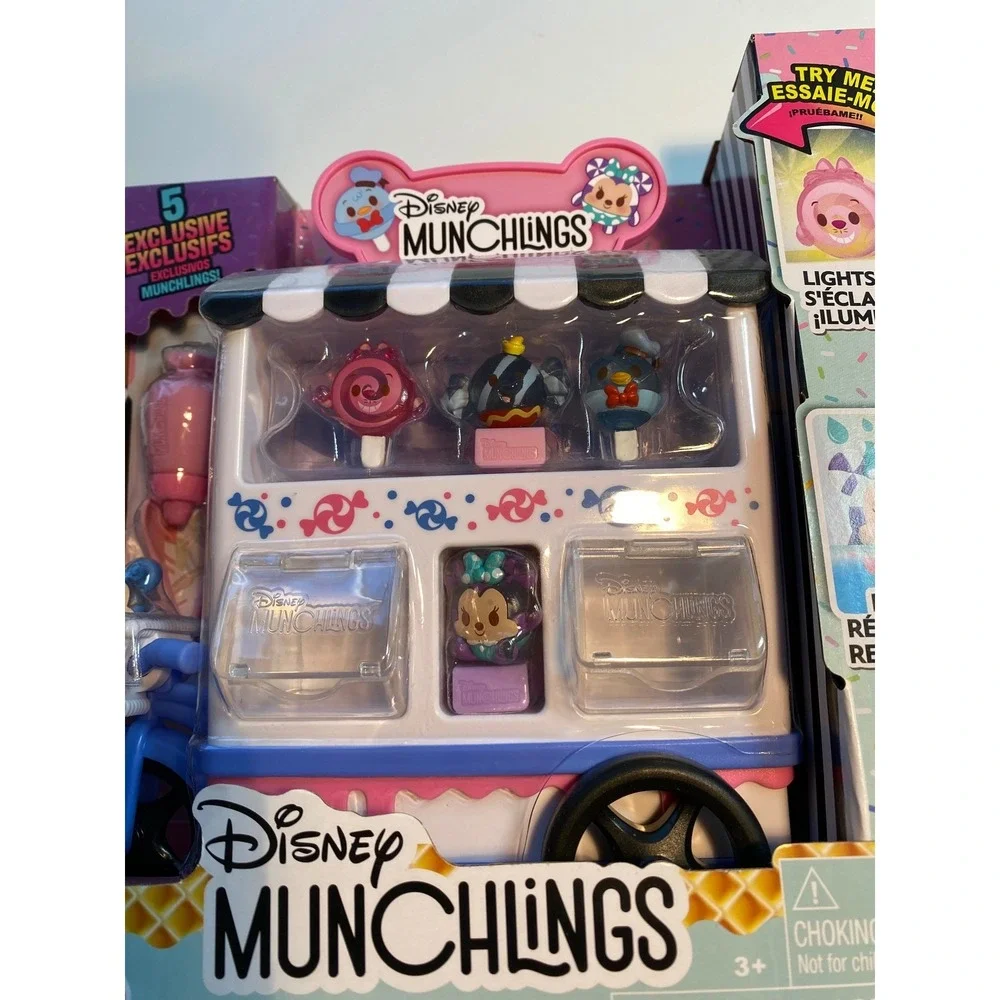 Disney Munchlings Candy Cart Playset 10 Pieces Exclusive Figures Lights Up Scent